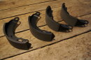 set of brake shoes, rear 65mm steel Ponton / SL/W110/111/113 ( repro )